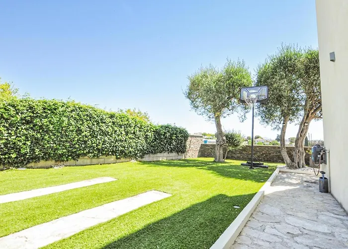 Lovely In Casa vacanze Saint-Laurent-du-Var